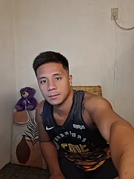 Felix_Asher Show in webcam