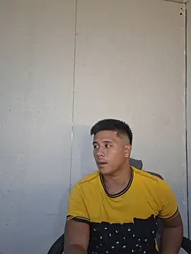 Felix_Asher Pertunjukan Webcam