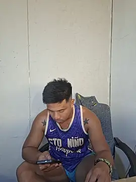 Felix_Asher Show in webcam