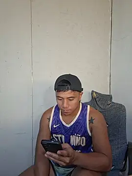 Felix_Asher Show Webcam