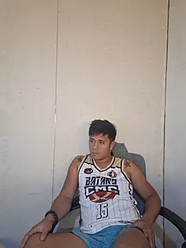 Felix_Asher Show in webcam