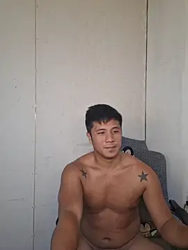 Felix_Ashern Webbikameraesitys