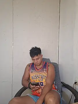 Show modela Felix_Asher na web-kameri