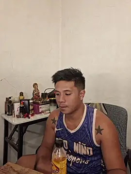 Pertunjukan Kamera Web Felix_Asher