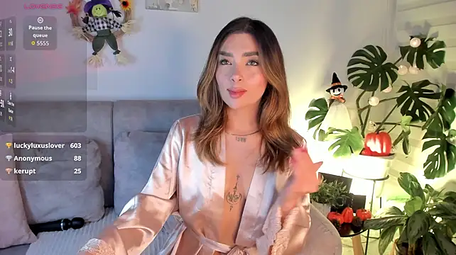 AlleCollins' Live XXX Chat