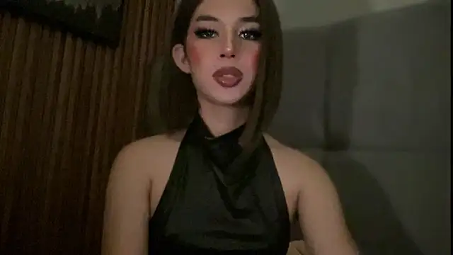 M1ss_Ophelia_ Show Webcam