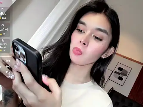 asiansmilexx 网络视讯表演
