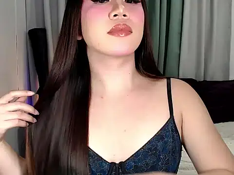 sensual_elise Adlı Modelin Web Kamerası Şovu
