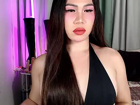 Pokazy przed kamerką – sensual_elise
