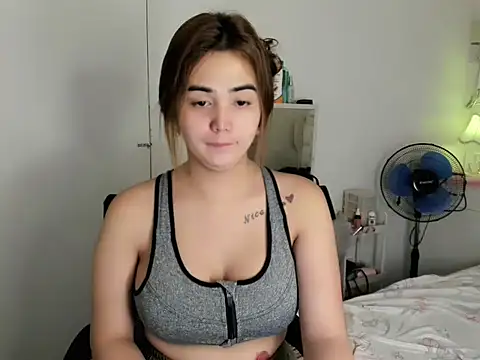 Vixen_nica 웹캠 쇼