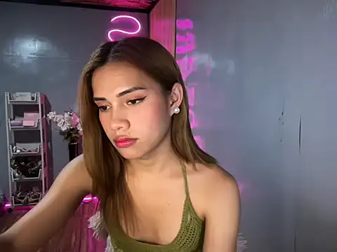 Lovelynikki03's Webcam Show