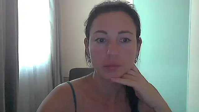 beautifulbody Chat XXX in diretta