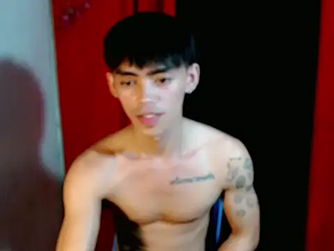 urhunky_boy 网络视讯表演