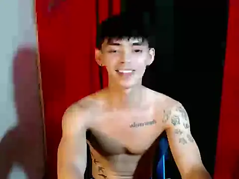urhunky_boy 在線直播表演
