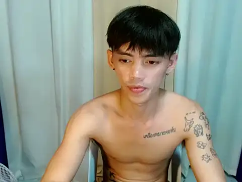 urhunky_boy 在線直播表演