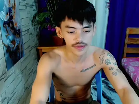 urhunky_boy's Webcam Show
