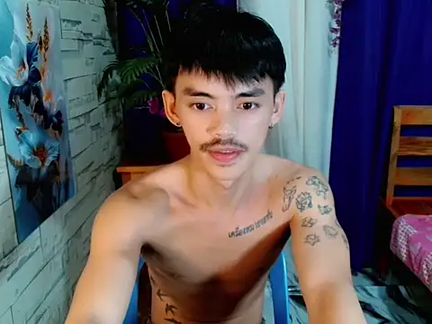 urhunky_boy Webcamshow