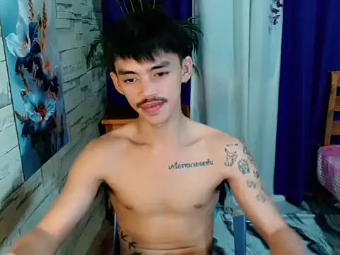 โชว์เว็บแคมของ urhunky_boy
