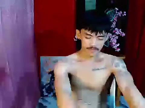 urhunky_boy Webcamshow