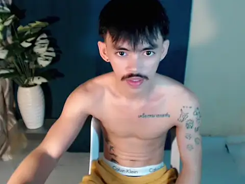 urhunky_boy Pertunjukan Webcam
