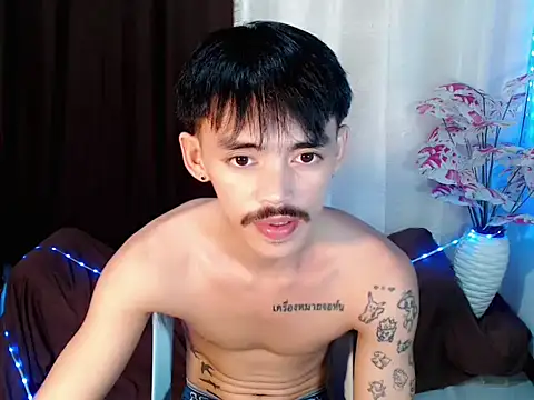 urhunky_boy Pertunjukan Webcam