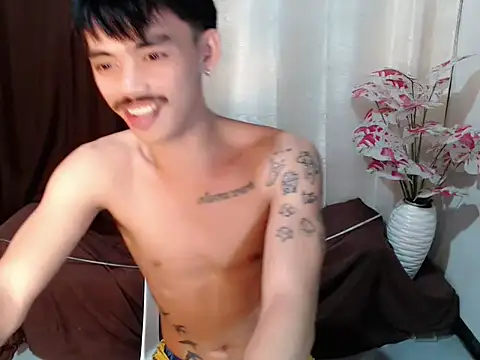 urhunky_boy Pertunjukan Webcam