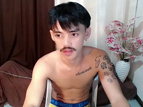 urhunky_boy Pertunjukan Webcam