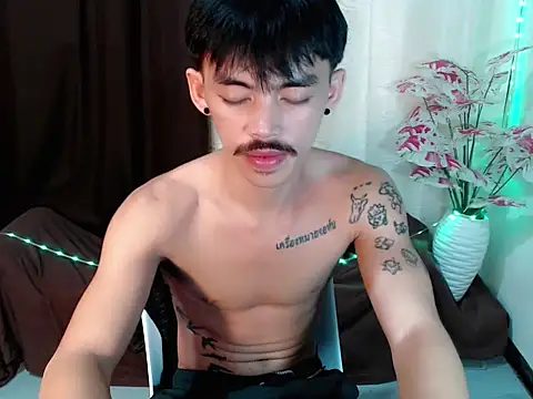 urhunky_boy Pertunjukan Webcam