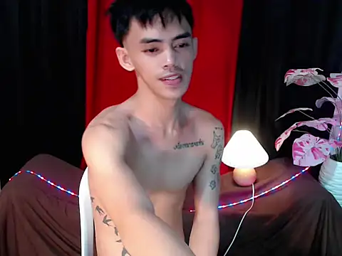 urhunky_boy Шоу с уебкамера