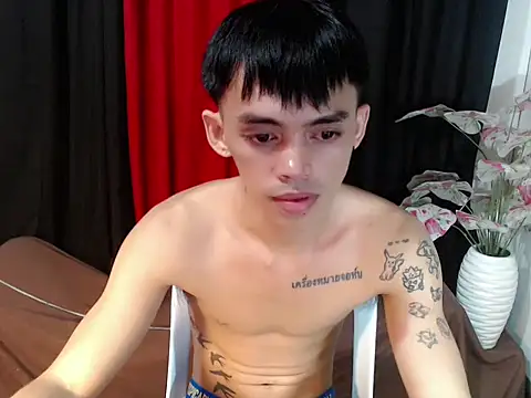 urhunky_boy Pertunjukan Webcam