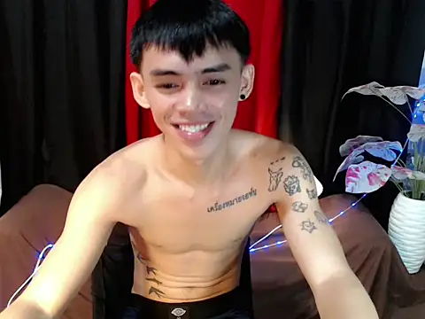 Show de urhunky_boy na webcam