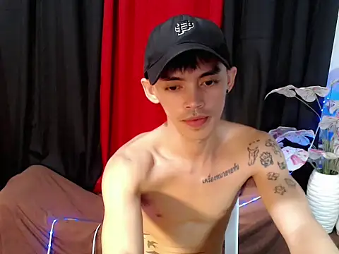 urhunky_boy 在線直播表演