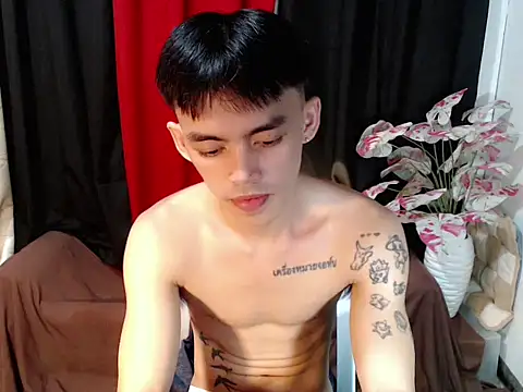 urhunky_boy Webcam show