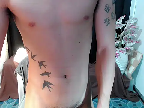 urhunky_boy webcam show