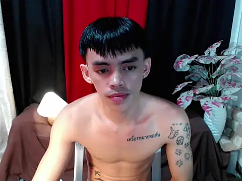 urhunky_boy Webcam-Show