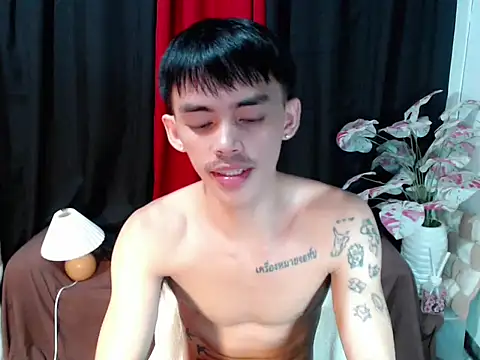 Вебкам-шоу urhunky_boy