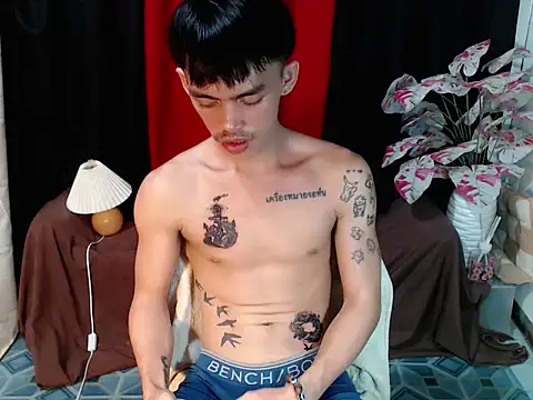 urhunky_boy – webcam-show