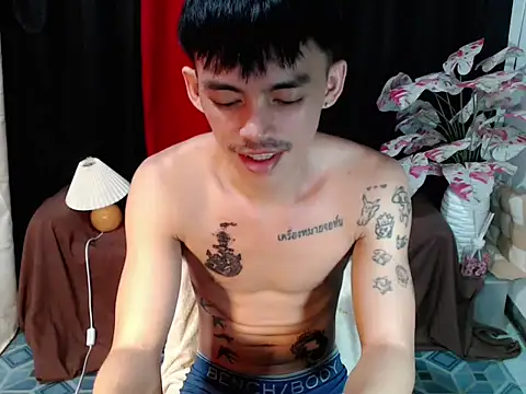urhunky_boy's Webcam Show