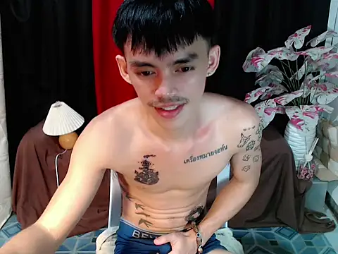โชว์เว็บแคมของ urhunky_boy