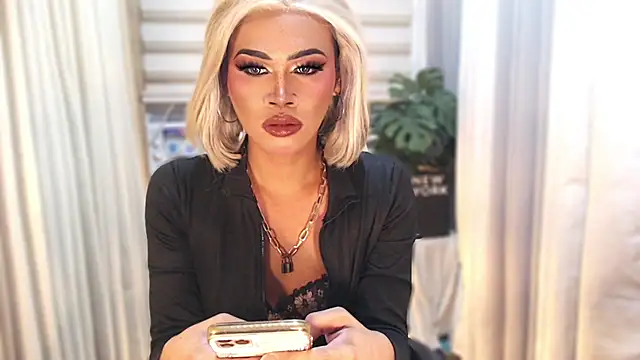 Вебкам-шоу Winnie_Harllow