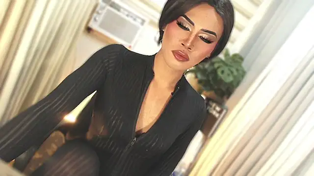 Show de Winnie_Harllow na webcam