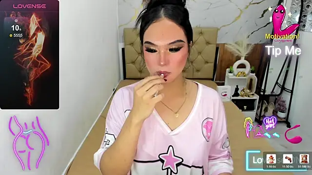 Show modela goddessyuki na web-kameri