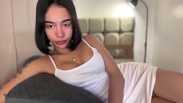 S1nfulbarb1e's Webcam Show