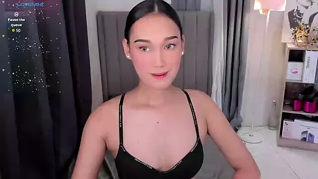 Show modela Bella_Ysmael na web-kameri