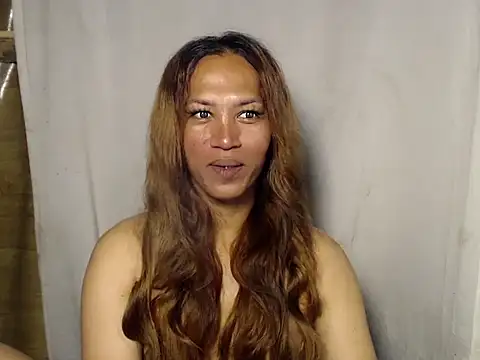 Show modela isabellabigcock06 na web-kameri