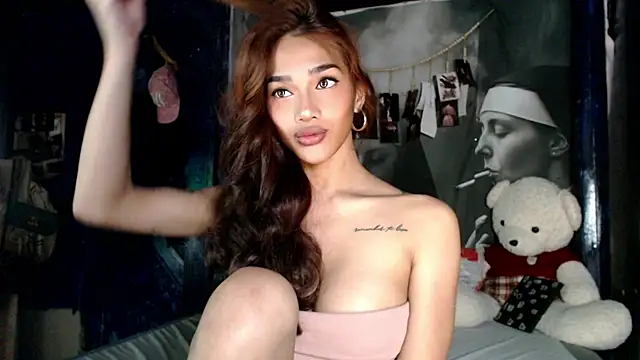 itsmekarinaaa's Webcam Show