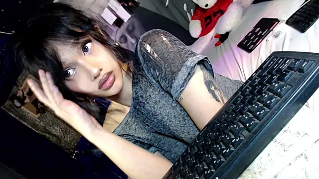 itsmekarinaaa Webcam show