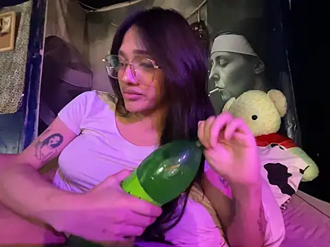 Webkamerová show itsmekarinaaa