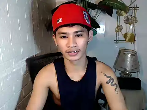 UrPinoyhotn Webbikameraesitys