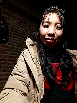 emaame68's Webcam Show